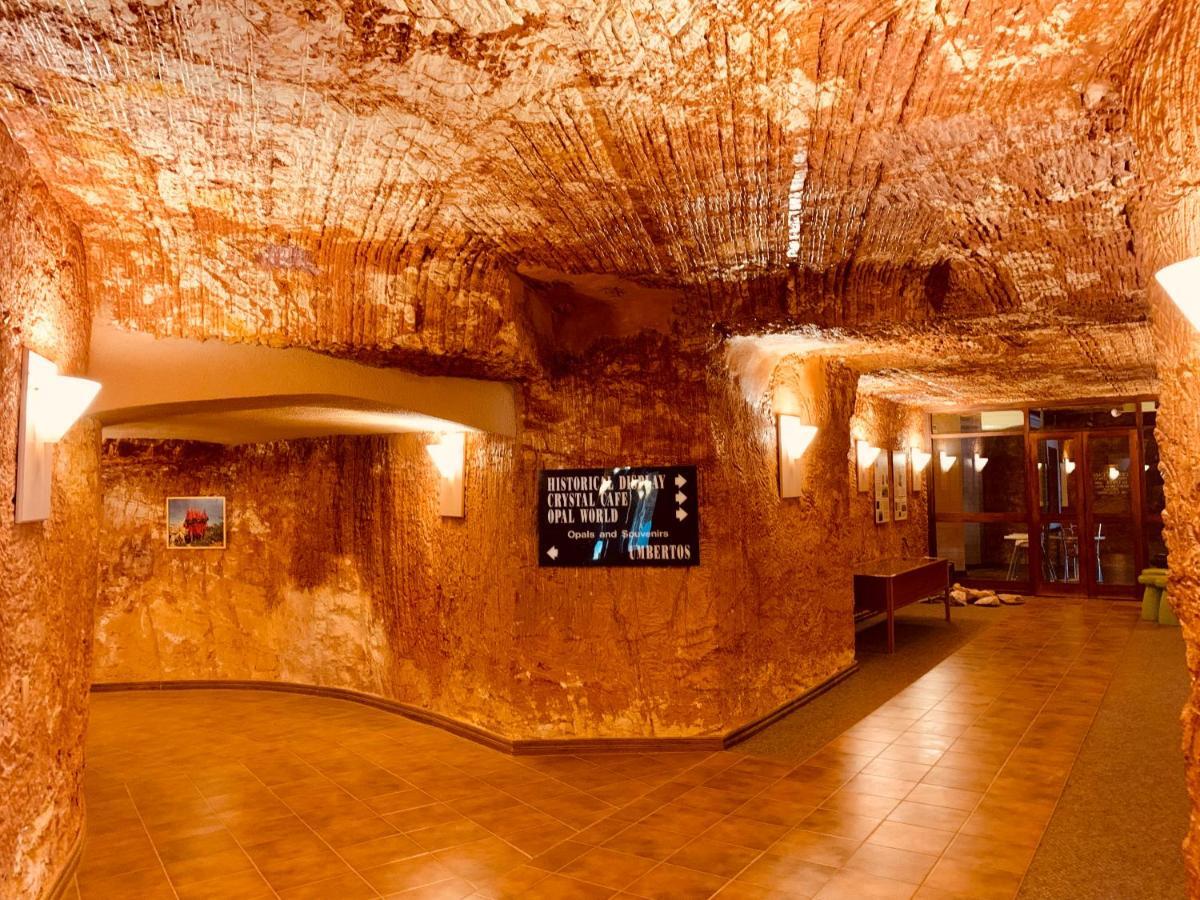 Desert Cave Hotel Coober Pedy Exterior foto